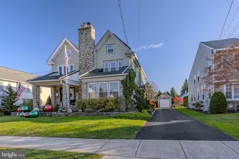 39 Columbus Ave, Havertown, PA 19083