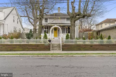 Exterior - 307 Johnson Ave, Linwood, PA 19061 photo 10 of 11