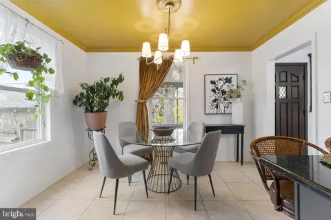 Dining - 307 Johnson Ave, Linwood, PA 19061 photo 4 of 4