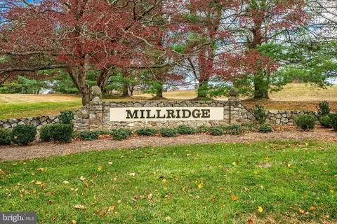 307 B B000 Summit Dr # B, Bryn Mawr, PA 19010