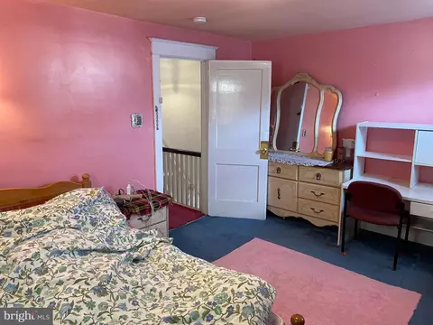 Bedroom - 206 Heather Rd, Darby, PA 19082 photo 2 of 5