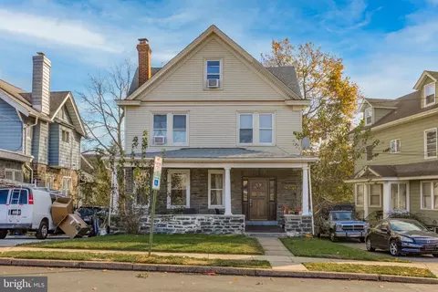 11 S Cedar Ln, Upper Darby, PA 19082