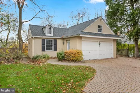 Exterior - 328 Conestoga Rd, Wayne, PA 19087 photo 14 of 14