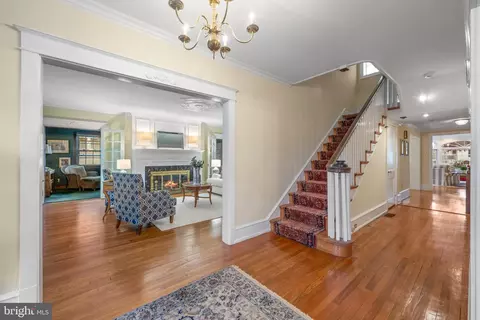 Entry Way - 328 Conestoga Rd, Wayne, PA 19087 photo 4 of 17