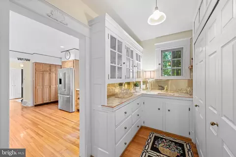 Entry Way - 328 Conestoga Rd, Wayne, PA 19087 photo 11 of 17