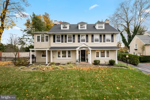 328 Conestoga Rd, Wayne, PA 19087