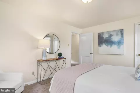 Bedroom - 357 Cedar Ave, Holmes, PA 19043 photo 2 of 5