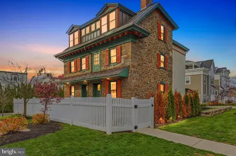 126 N Providence Rd, Media, PA 19063