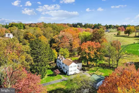1554 Meadow Ln, Glen Mills, PA 19342