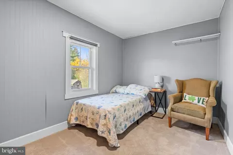 Bedroom - 245 Willow Ave, Wayne, PA 19087 photo 2 of 3