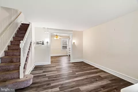 Living - 7229 Clinton Rd, Darby, PA 19082 photo 1 of 4