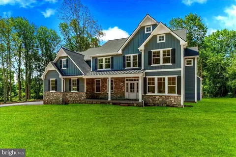 1250 Gradyville Rd, Glen Mills, PA 19342