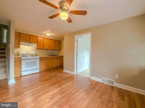 325 White Ave, Linwood, PA 19061 photo 10