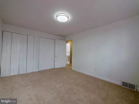 325 White Ave, Linwood, PA 19061 photo 16