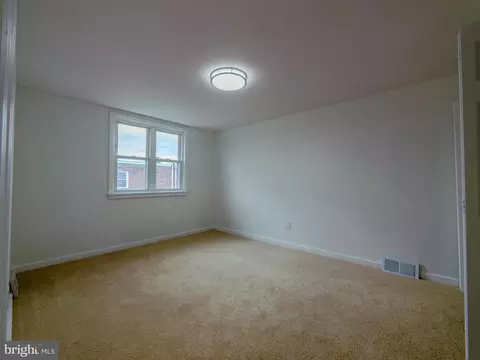 325 White Ave, Linwood, PA 19061 photo 17