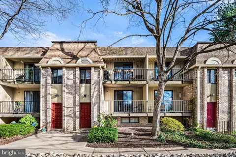 338 Saybrook Ln # -B, Wallingford, PA 19086