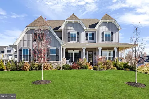 402 Barrows Sheef, Newtown Square, PA 19073
