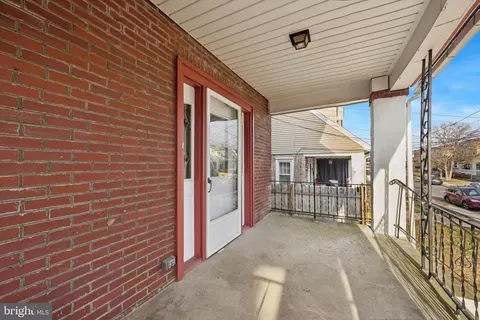 1114 Roosevelt Dr, Havertown, PA 19083