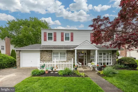 2613 Caranel Rd, Broomall, PA 19008