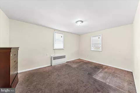 Bedroom - 116 Richfield Rd, Darby, PA 19082 photo 1 of 2