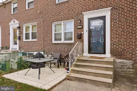 71 S Brighton Ave, Darby, PA 19082