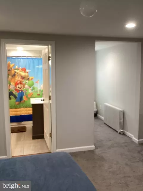 Entry Way - 13 W 8th St, Marcus Hook, PA 19061 photo 3 of 4