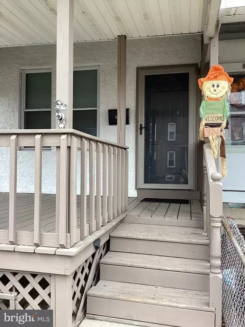 Exterior - 13 W 8th St, Marcus Hook, PA 19061 photo 2 of 12