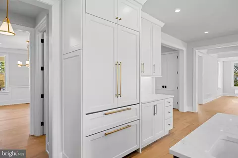 Kitchen - 16 Fariston Rd, Wayne, PA 19087 photo 4 of 7