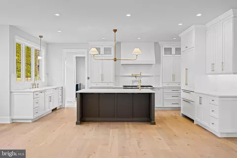 Kitchen - 16 Fariston Rd, Wayne, PA 19087 photo 1 of 7