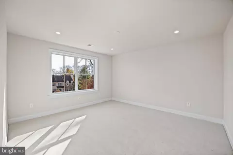 Bedroom - 16 Fariston Rd, Wayne, PA 19087 photo 2 of 10