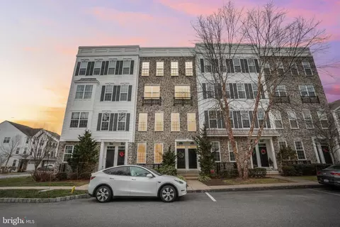106 Jay Aly # A, Media, PA 19063