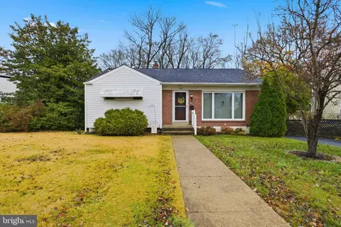 916 Brooke Ave, Morton, PA 19070