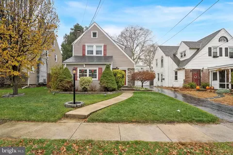 920 Alexander Ave, Drexel Hill, PA 19026