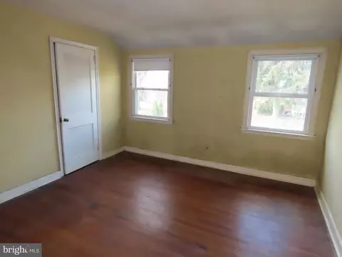 Bedroom - 111 S Forest Rd, Springfield, PA 19064 photo 3 of 3