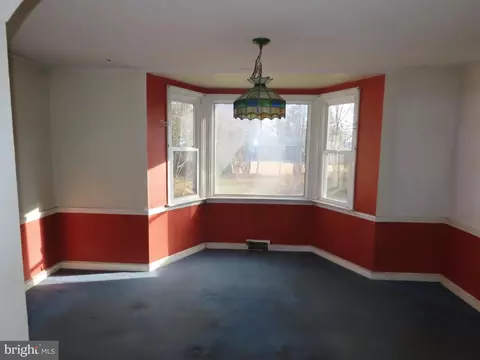 Living - 111 S Forest Rd, Springfield, PA 19064 photo 3 of 3
