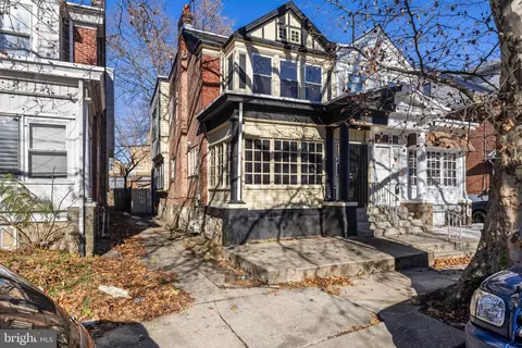 414 E 20th St, Chester, PA 19013