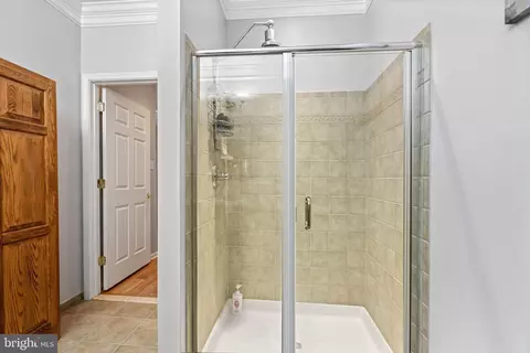 Bath - 113 Dresner Cir, Boothwyn, PA 19061 photo 2 of 2