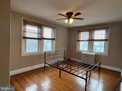 Bedroom - 7502 Parkview Rd, Darby, PA 19082 photo 2 of 3