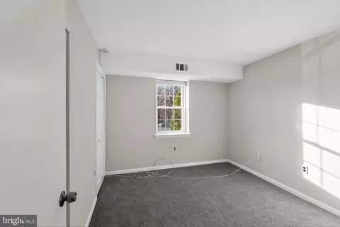Bedroom - 800 South Ave #B4, Secane, PA 19018 photo 1 of 2