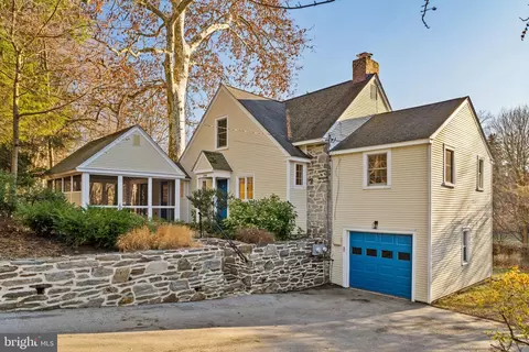 206 S Swarthmore Ave, Swarthmore, PA 19081