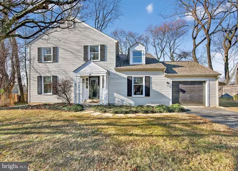 76 E Rose Tree Rd, Media, PA 19063