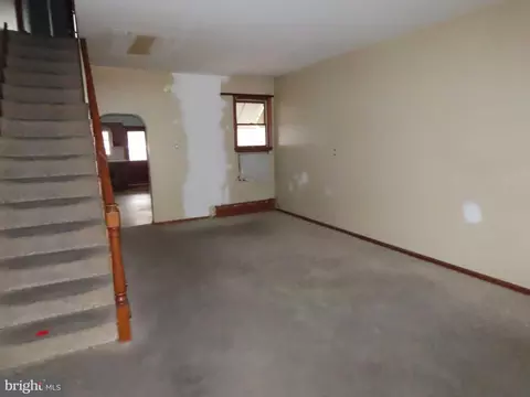 Living - 1118 Green St, Marcus Hook, PA 19061 photo 1 of 1