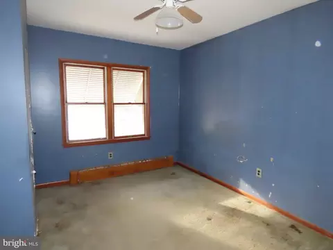 Bedroom - 1118 Green St, Marcus Hook, PA 19061 photo 2 of 2