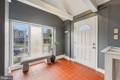 Entry Way - 19 Wayne Ave, Springfield, PA 19064 photo 1 of 7