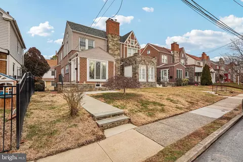 Exterior - 19 Wayne Ave, Springfield, PA 19064 photo 8 of 10