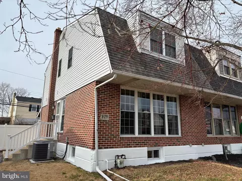 829 Hood Rd, Swarthmore, PA 19081