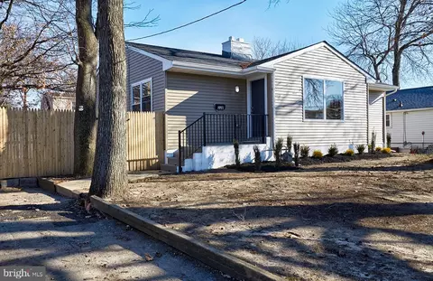 338 Sycamore Ave, Folsom, PA 19033