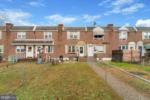 887 Taylor Dr, Folcroft, PA 19032