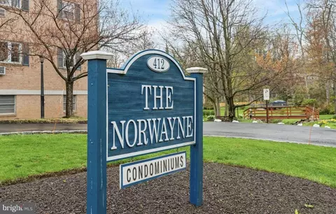 412 N Wayne Ave #104, Wayne, PA 19087