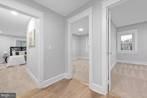 Entry Way - 220 N Rolling Rd, Springfield, PA 19064 photo 7 of 11